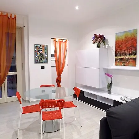 Apartment Massaua *